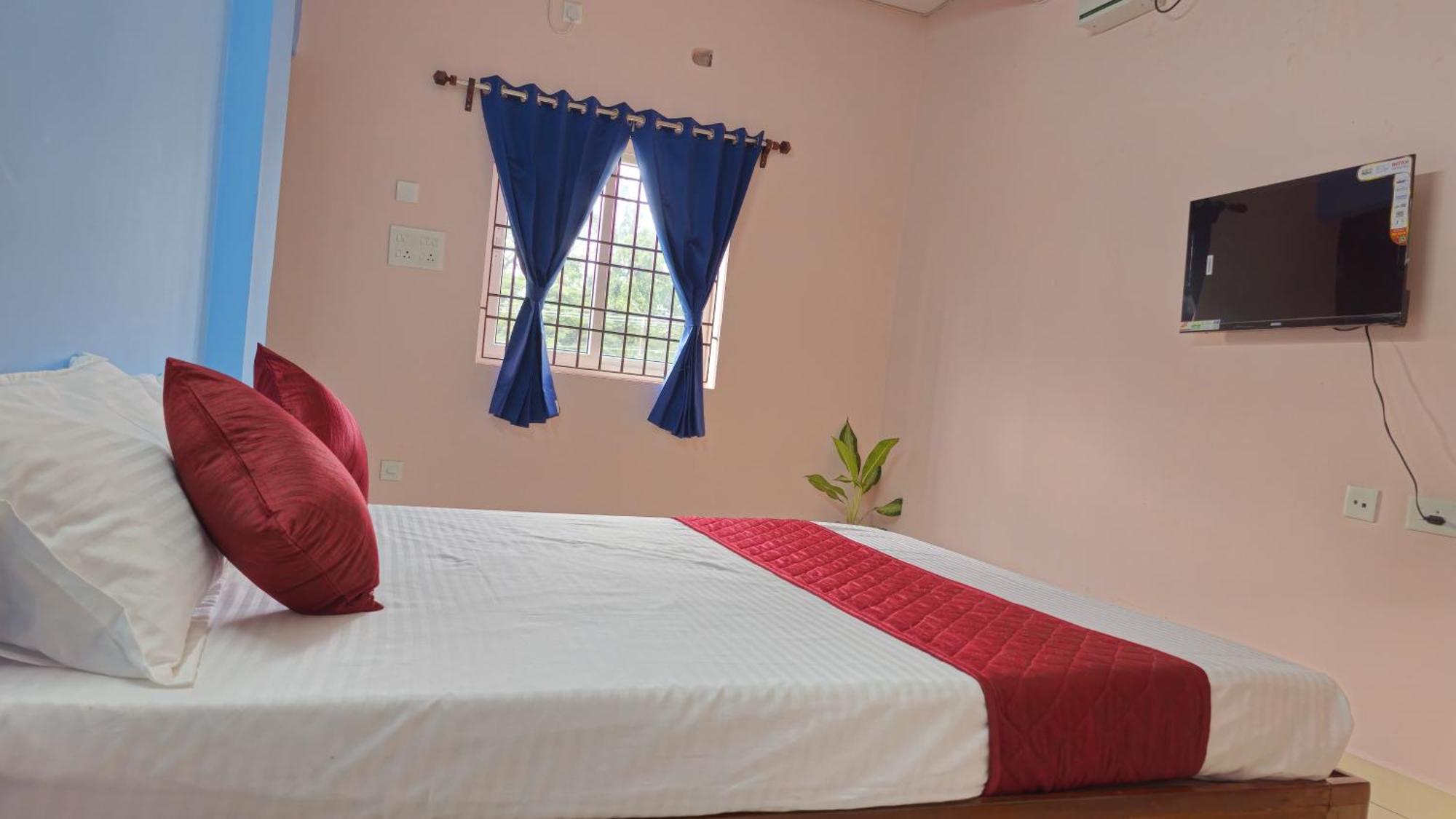Pondy Pleasant Stay Pondicherry Exterior photo